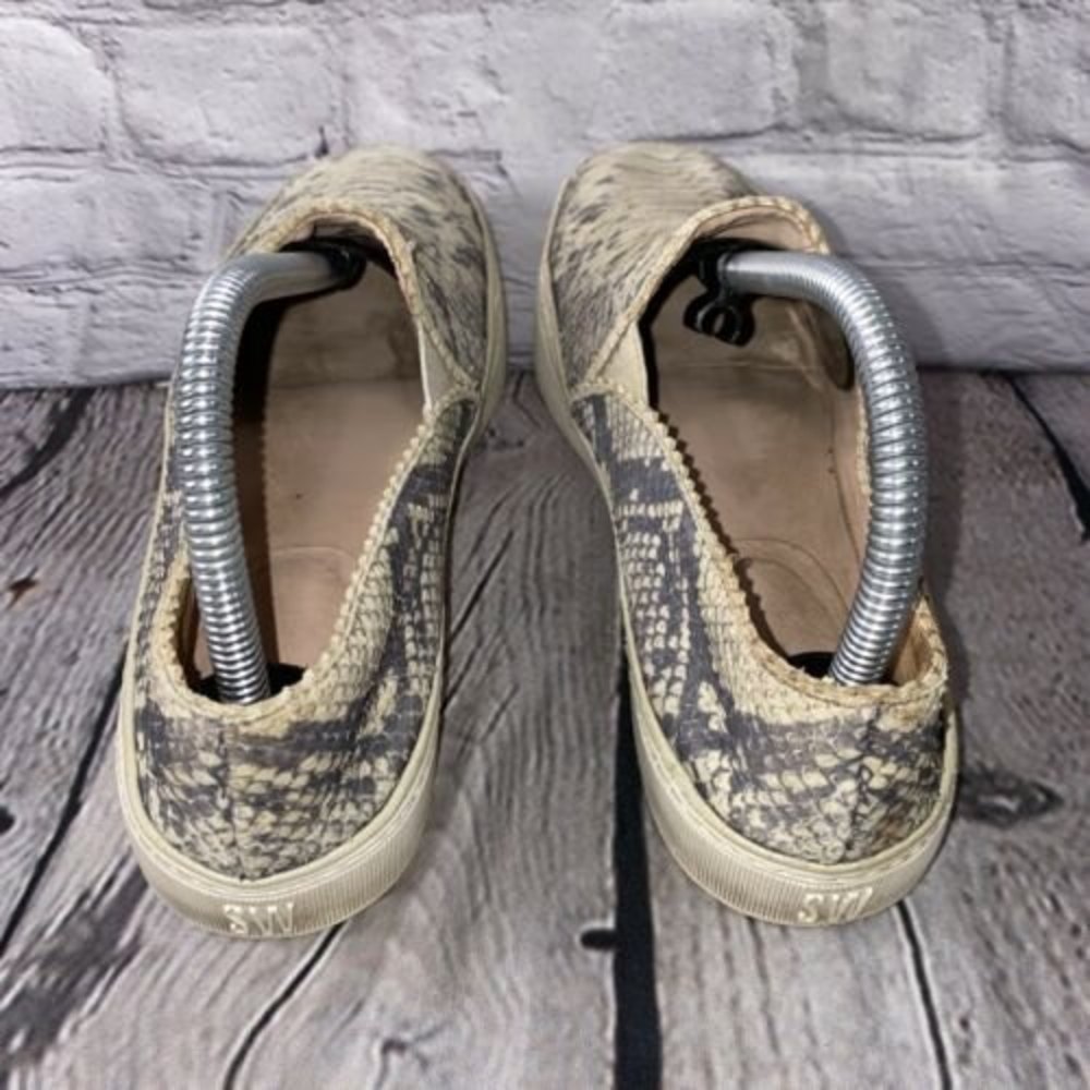 Stuart Weitzman Nuggets Snake Print Slip-Ons Wome… - image 4
